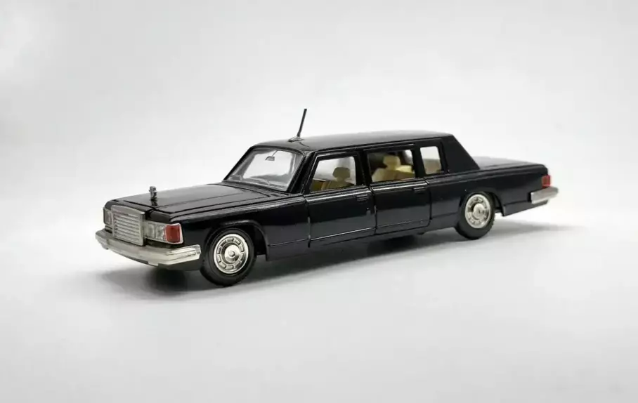 Одну из самых редких автомоделей СССР выставили на продажу