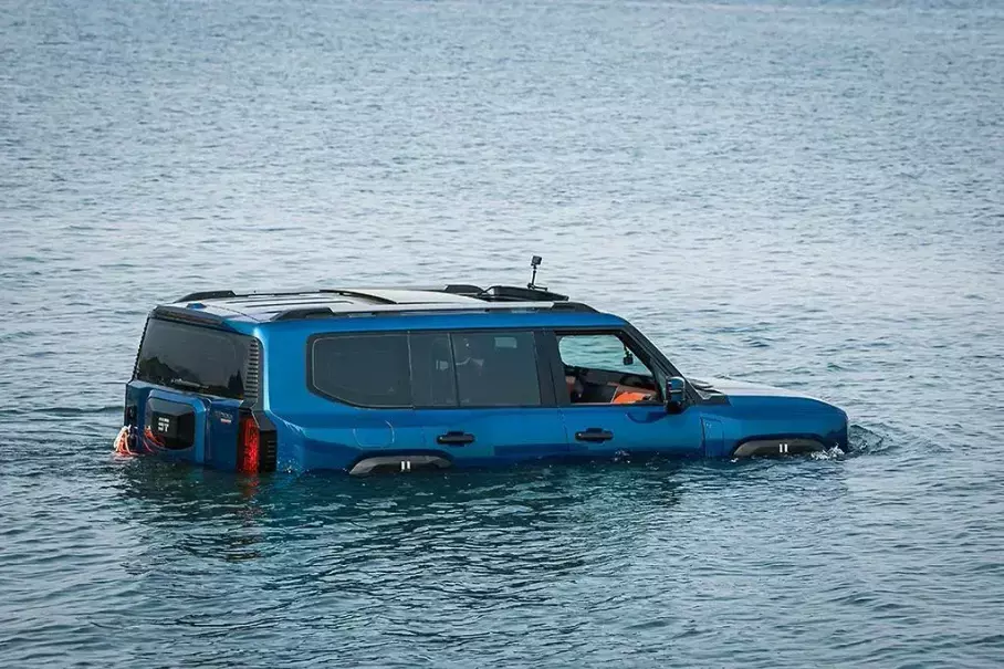 Jetour G700