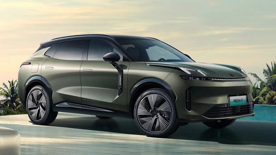 Lynk & Co 08