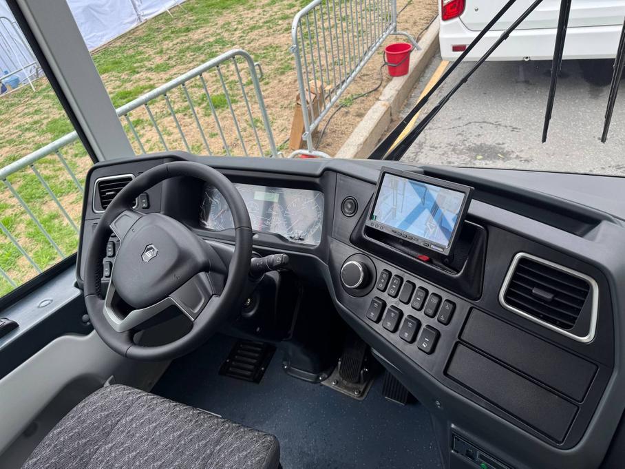 КаВЗ-4270