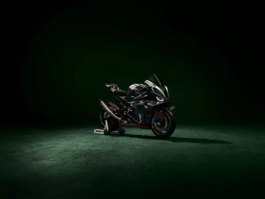 BMW M 1000 RR