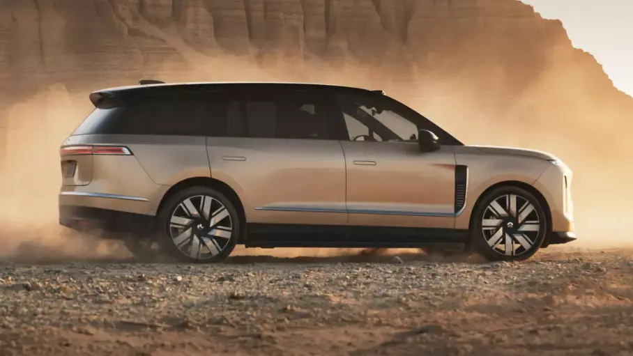 Nio ES9