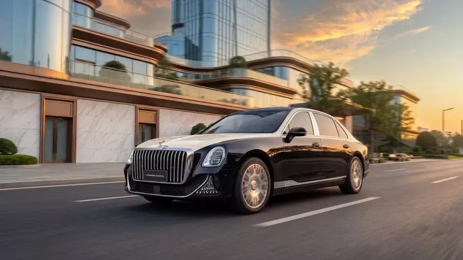 Стала известна стоимость конкурента Aurus Senat от Hongqi в России