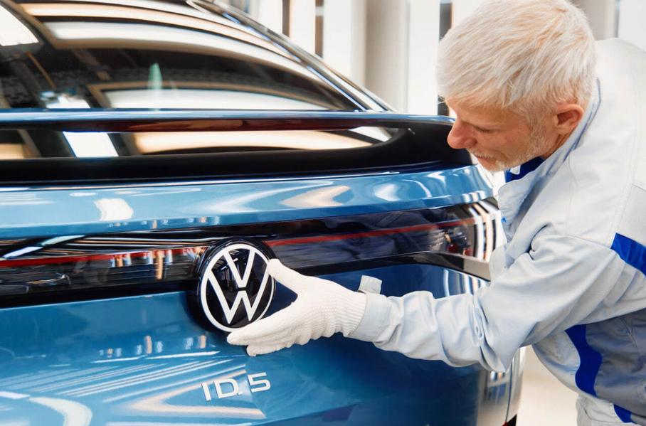 Сборка электромобиля Volkswagen ID.5 в Евросоюзе