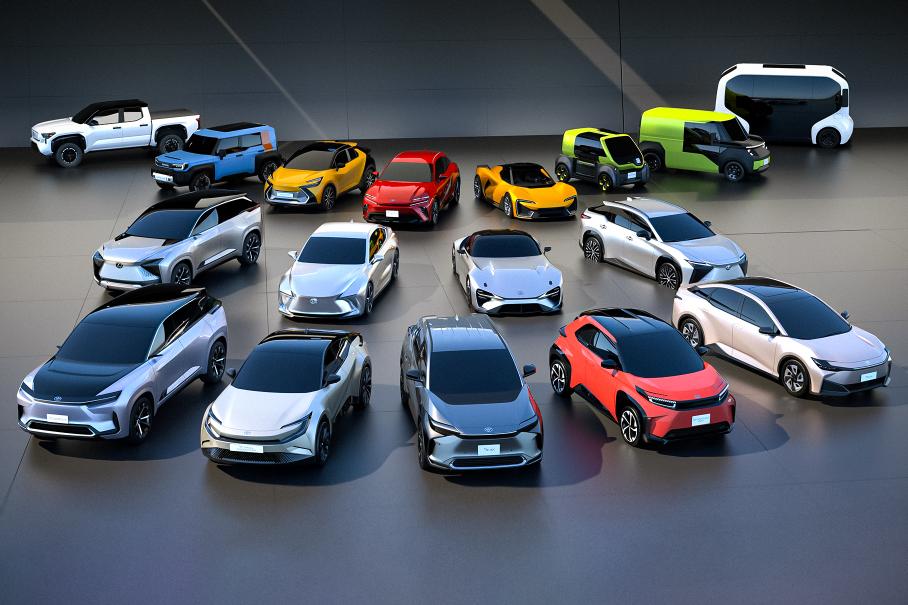 Toyota показала 16 электрокаров, включая внедорожник, суперкар и пикап