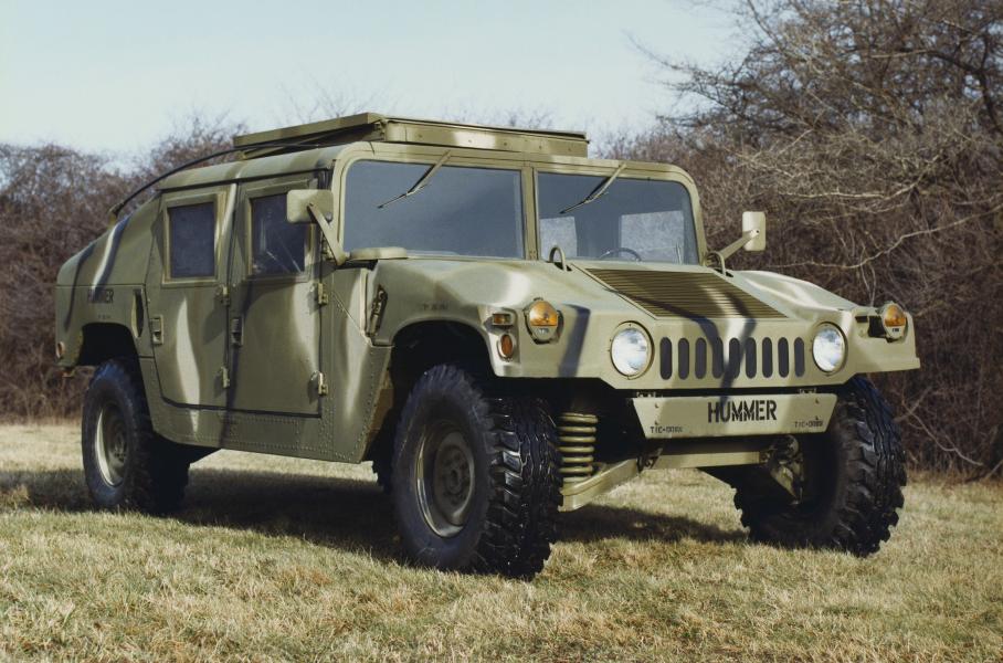 HMMWV M998