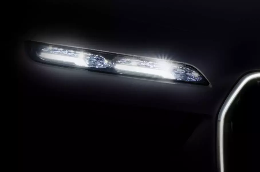Раскрыта внешность электрической «семерки» BMW