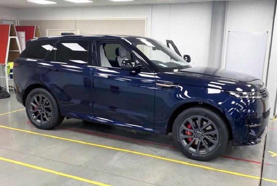 Новий Range Rover Sport уперше показали без камуфляжу