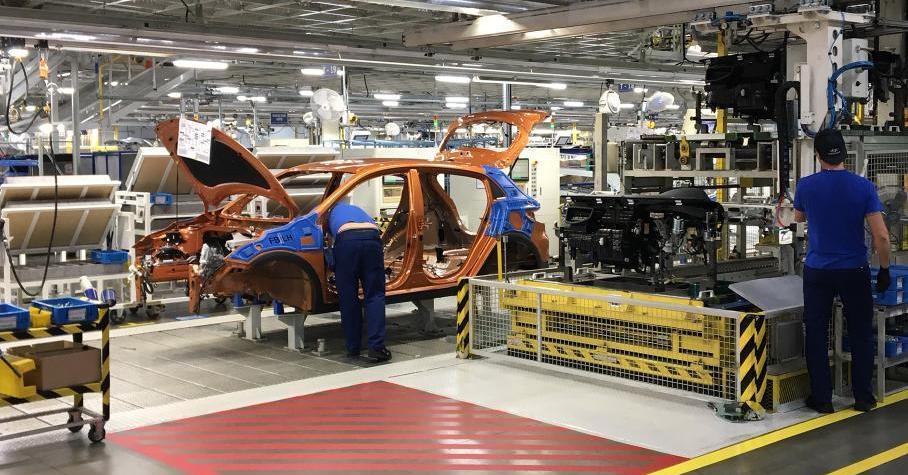 Производство автомобилей в России резко сократилось — Motor