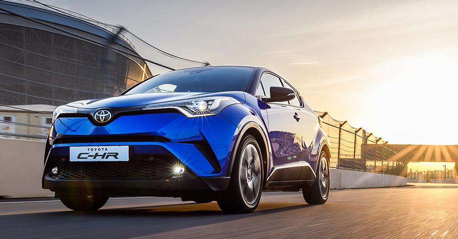 Новый автомобиль toyota