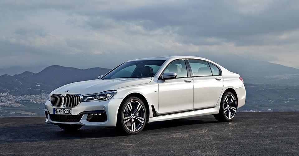 Сколько лет компании bmw